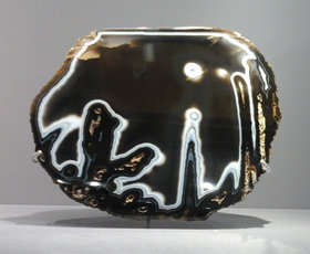 Quartz-agate-onyx-web